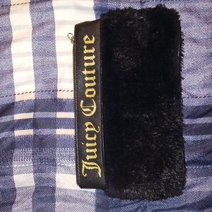 COPY - Juicy Couture clutch